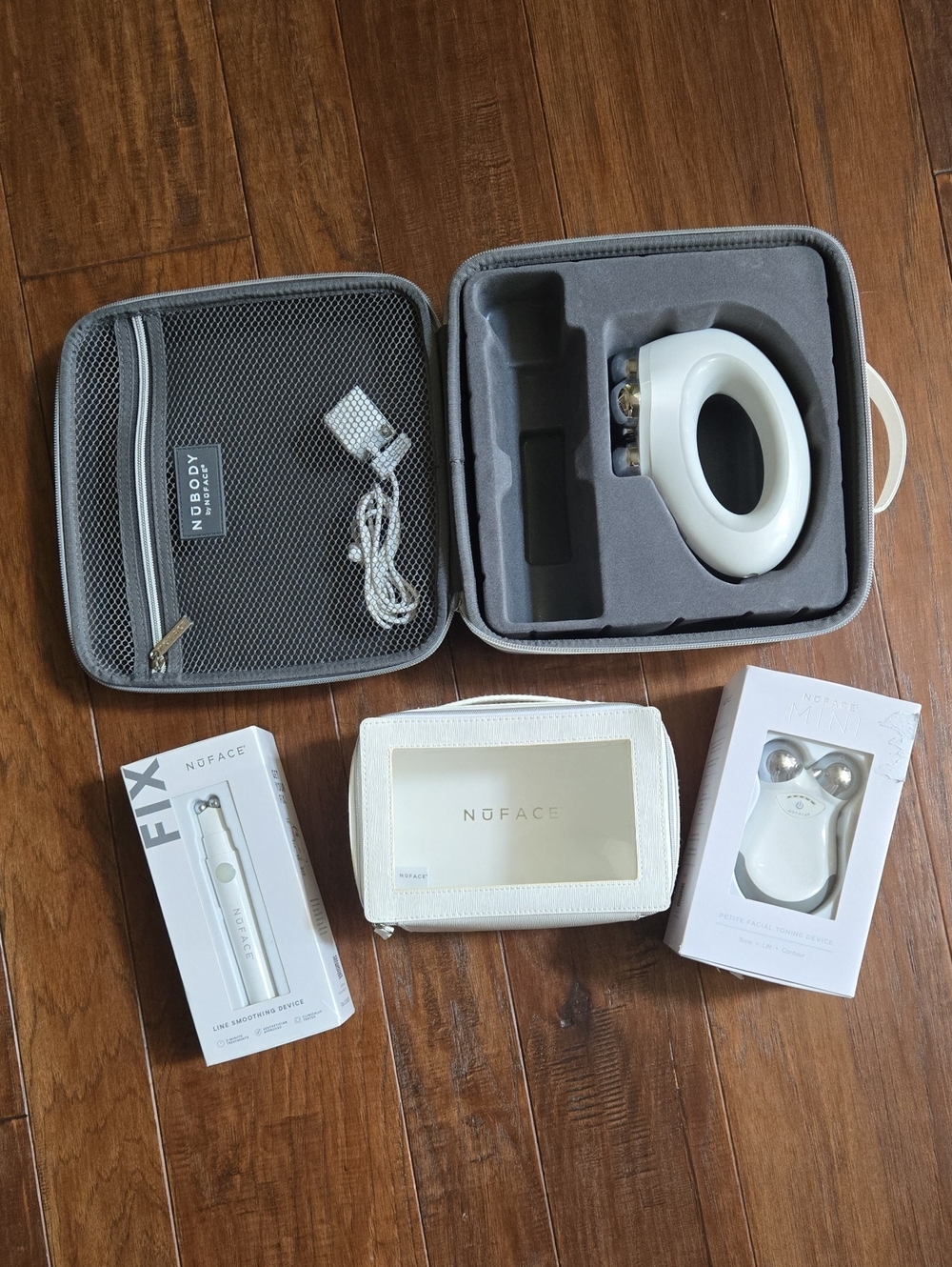 NuFace Mini NuFace Fix NuBody Set White With Accessory Travel Case